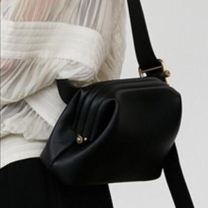 Osoi brot bag black leather